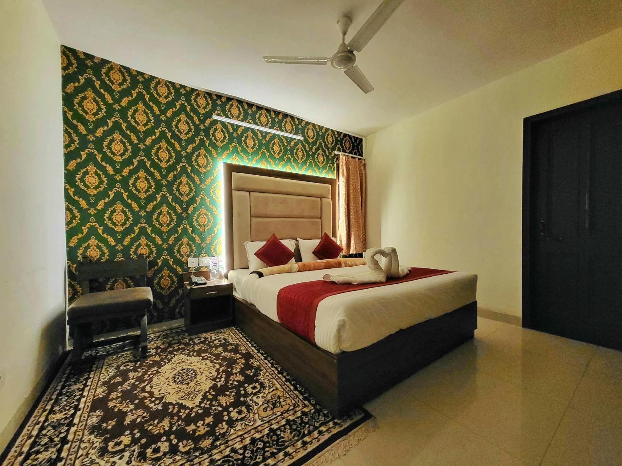 Bay Leaf By Live Inn Shimla Esterno foto