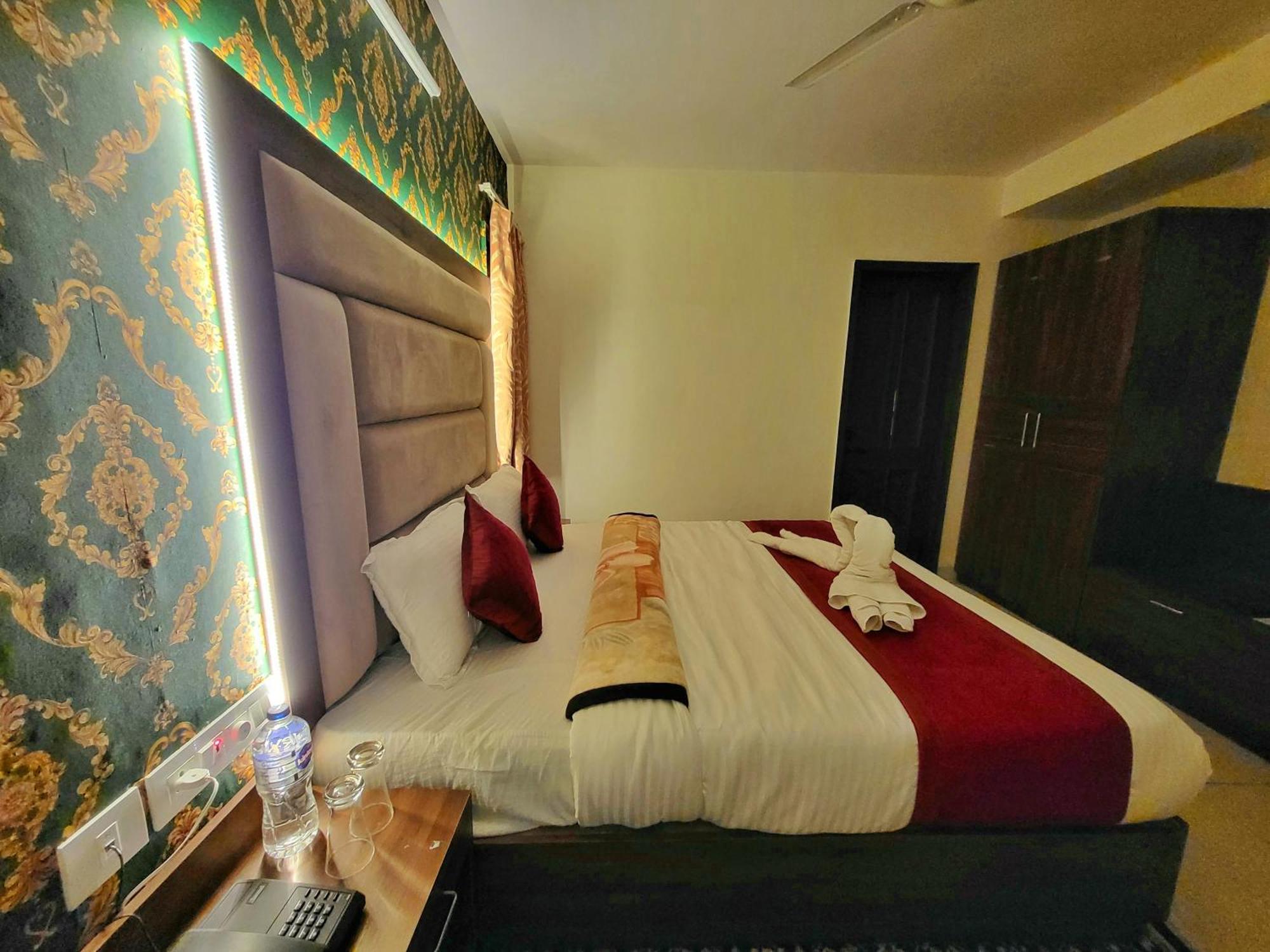 Bay Leaf By Live Inn Shimla Esterno foto